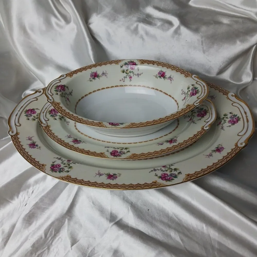 VINTAGE RARE FUKAGAWA ARITA HAND PAINTED 2 PLATTERS AND 1 SERVING BOWL LOT